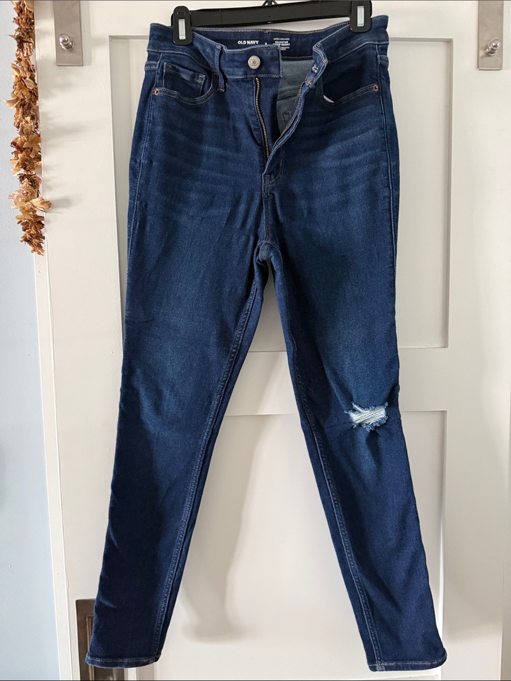 Old Navy Women's Dark Indigo Skinny Jeans with Knee Distress